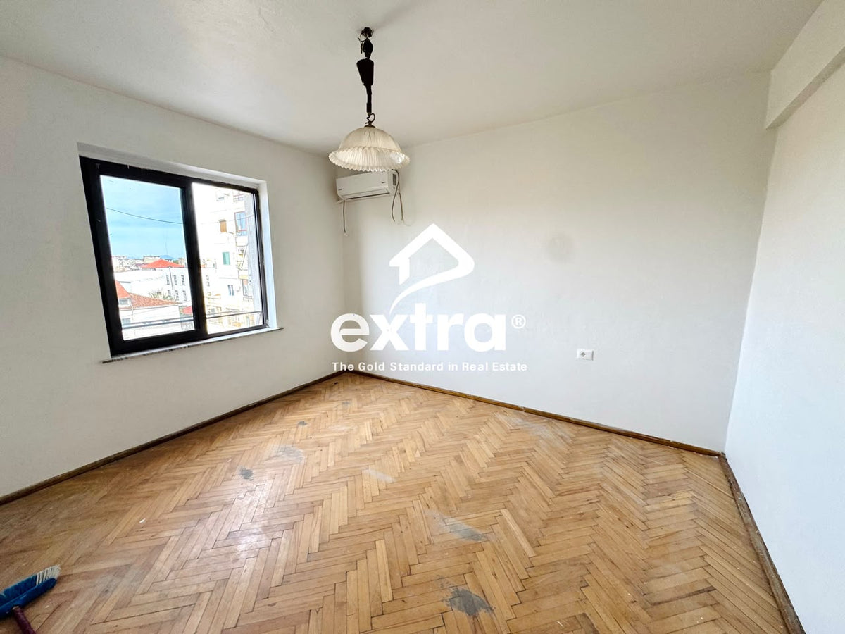 SHITET APARTAMENT 2+1 ne Parruce, Shkoder në shitje - Pazari Shqiptar