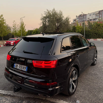 Audi Q7 S-Line 3.0 naftë automatik në shitje në Tiranë