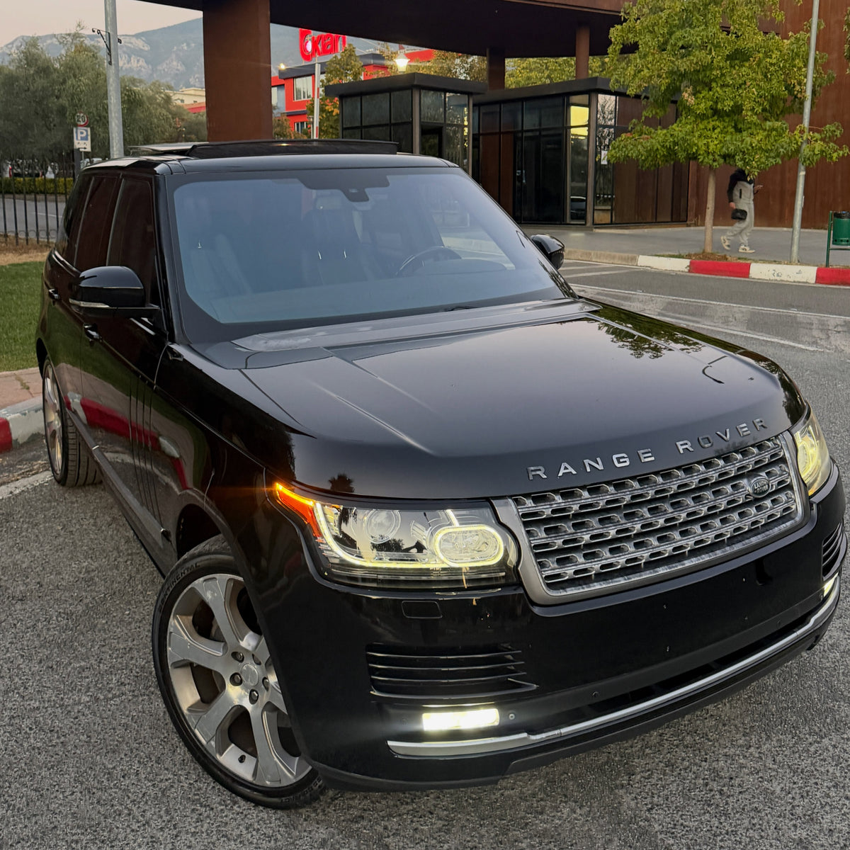 Range Rover Vogue 5.0 2015 në shitje - Pazari Shqiptar