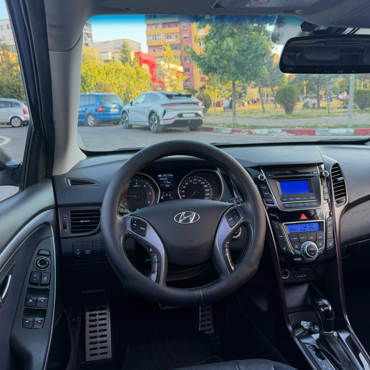Hyundai i30 1.6 2012 në shitje - Pazari Shqiptar