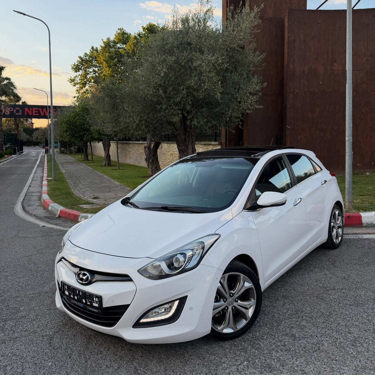 Hyundai i30 1.6 2013 në shitje - Pazari Shqiptar